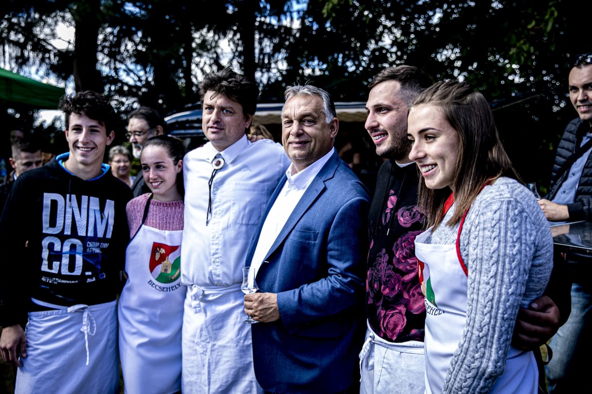 Esett egy kicsit a Fidesz támogatottsága, a DK eddigi legjobb eredményét érte el