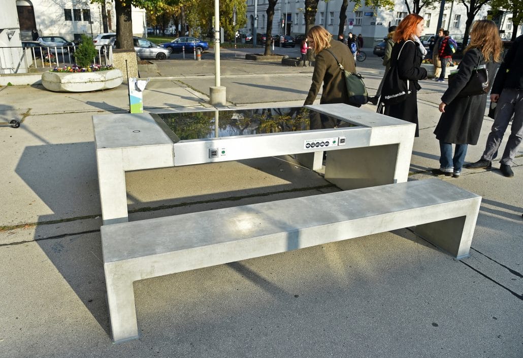 De jó is lenne, ha minden utcai pad ilyen lenne Budapesten