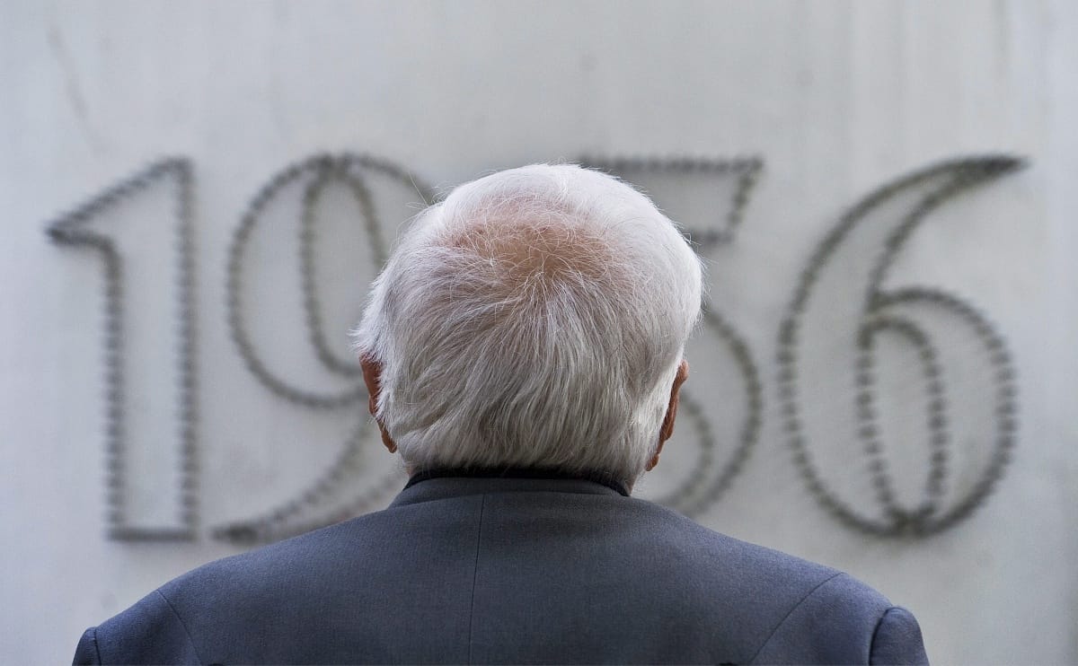 Megszűnik az '56-os Intézet