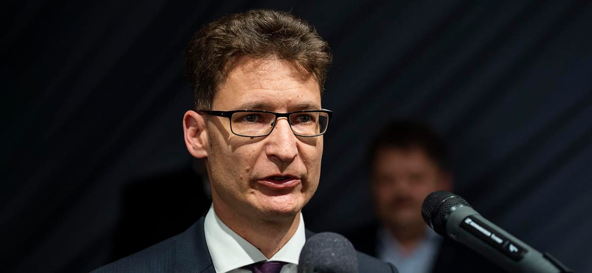 Cser-Palkovics nem ért egyet Kósával