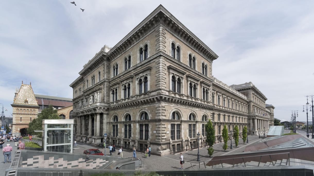 Modellváltás, avagy az év, amikor a NER bebetonozta magát a felsőoktatásba