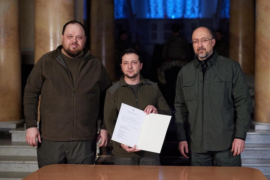 Hivatalosan is Ukrajna felvételét kérte az Európai Unióba Zelenszkij