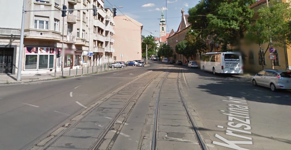 Hozzányúlnak végre a Krisztina körút 30 éves, lepukkant villamospályájához