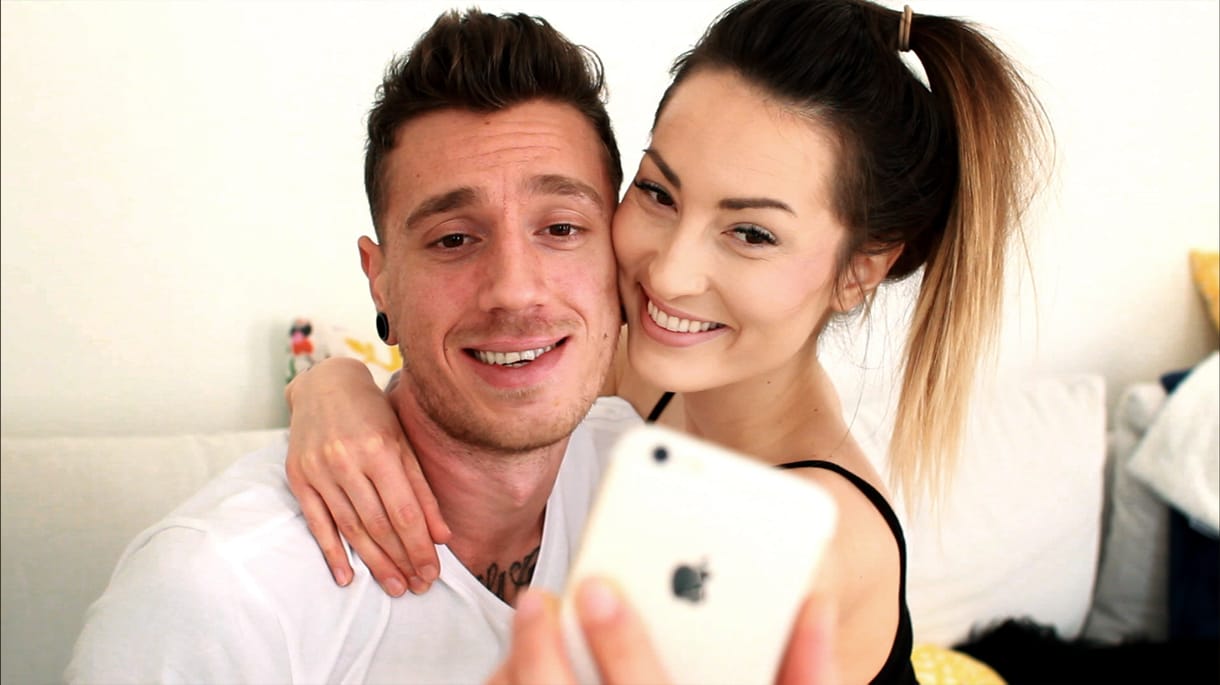 Emma és Eddie: Ilyen az élet, ha webcam pornósztár az ember Budapesten  