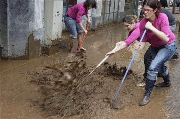 Madeira talpra áll a katasztrófa után