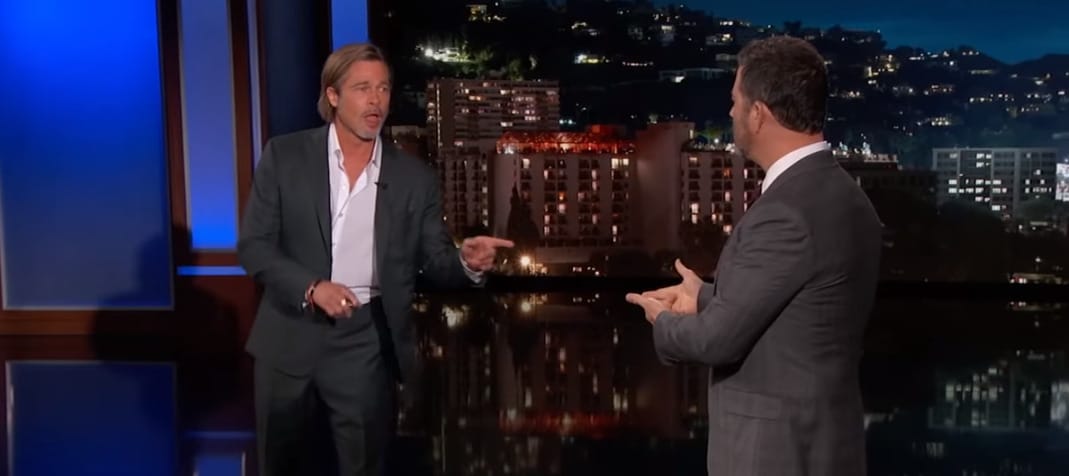 Jimmy Kimmel épp próbálta volna megnyitni a műsorát, amikor átsétált a színpadon Brad Pitt