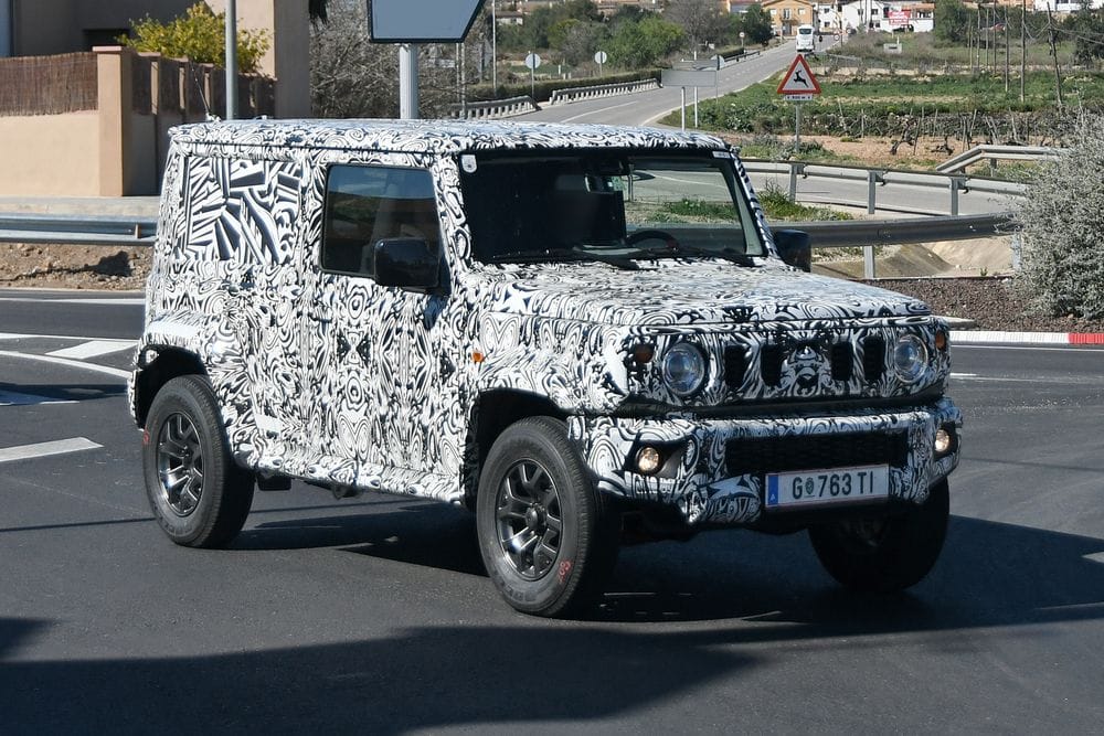 Jöhet a Suzuky Jimny kényelmesebb, nagyobb változata