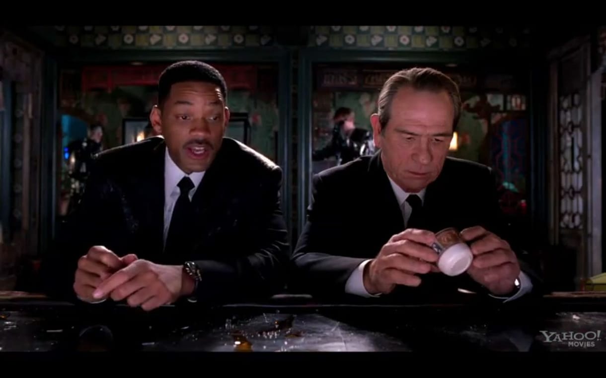 Filmelőzetes: Men In Black - Sötét zsaruk 3 (trailer)