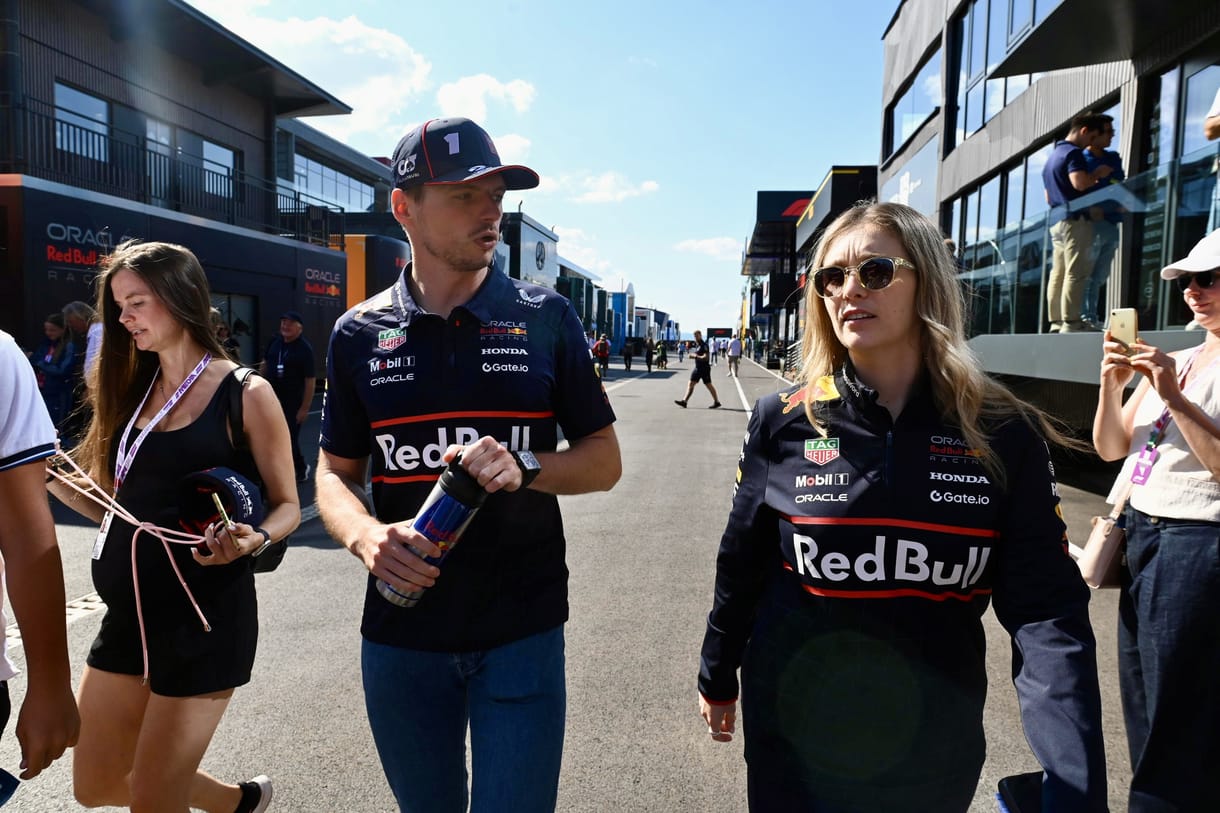 Elege van a drámából: alig tette ki a lábát Horner, Verstappen döntött a jövőjéről