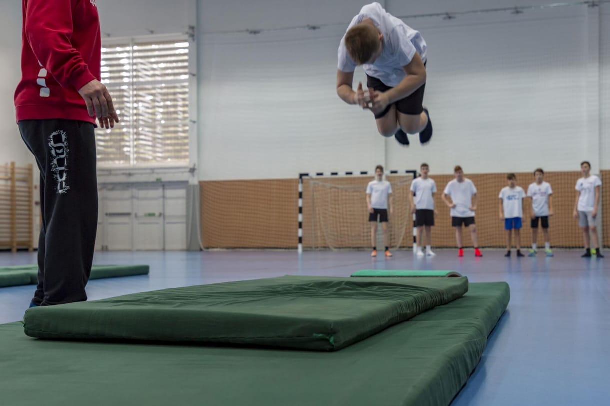 Impozánsnak álmodták meg Mészáros ügyvédjének sportakadémiáját