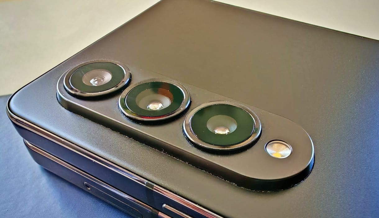 Akkumulátor, ami együtt hajlik a telefonnal? Áttörést hozhat a Samsung új szabadalma