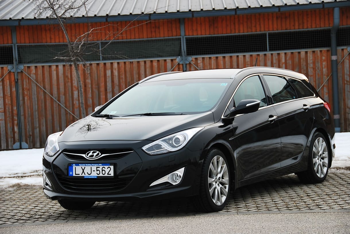 Hyundai i40 cw teszt: a minőségnek ára van