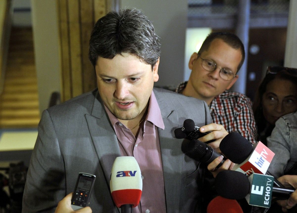 MSZP: minden független szerv élén a Fideszhez lojális vezető fog állni