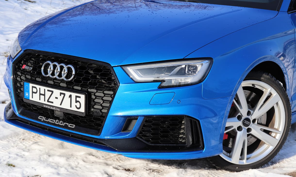 Lopakodó Porsche-gyilkos: teszten a Győrben gyártott családi sportkocsi, az Audi RS3