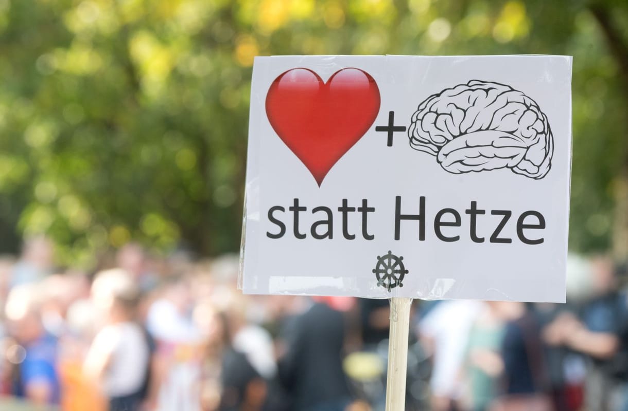 50 ezren mentek el a rasszizmus elleni óriáskoncertre Chemnitzben