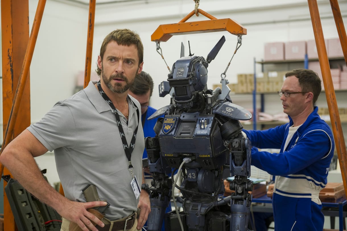 Isteni vígjáték lehetett volna, de kiábrándító sci-fi lett a Chappie