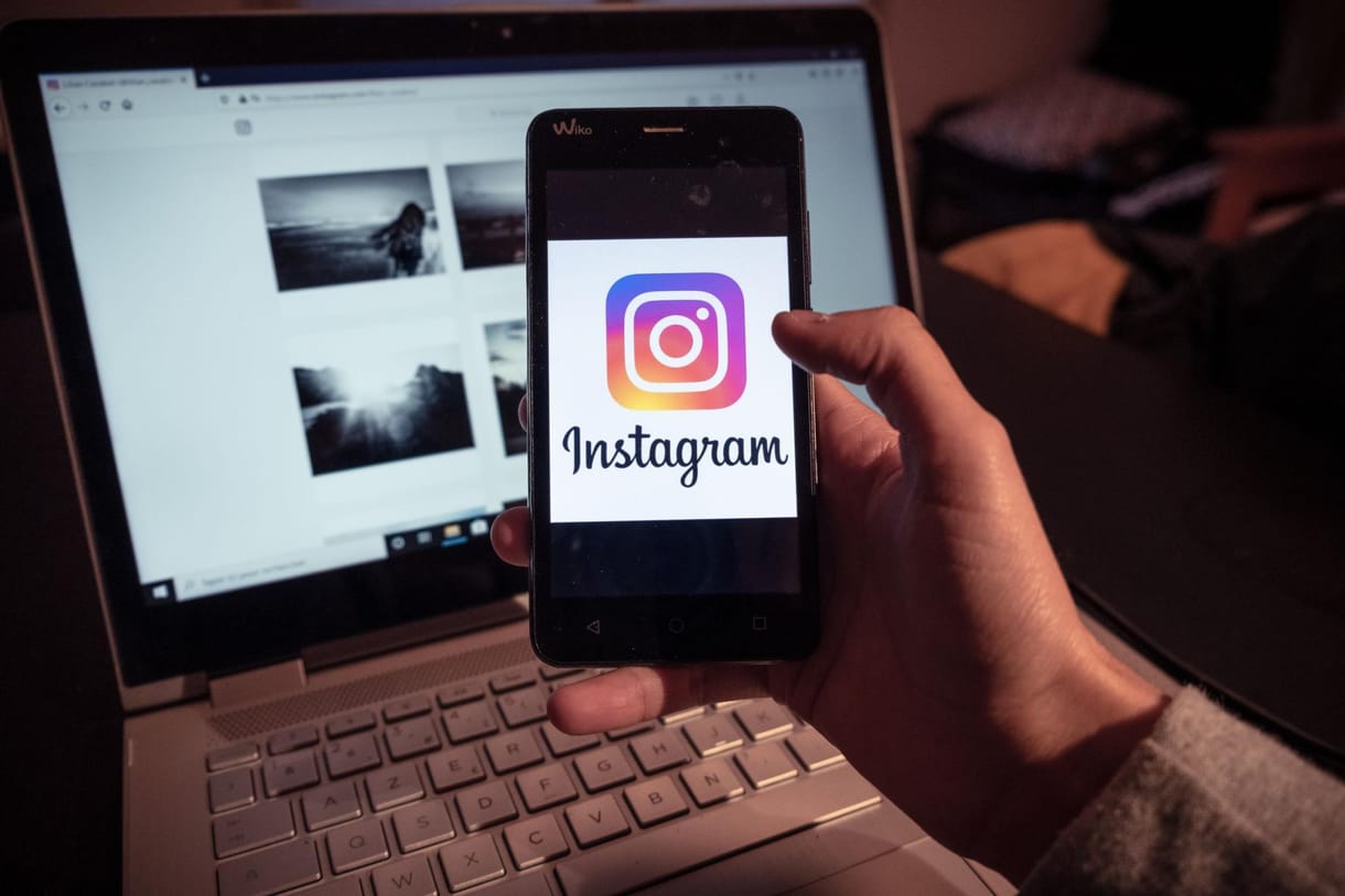 Az iPhone-ok új rendszere szúrta ki, hogy az Instagram folyamatosan eléri a kamerát