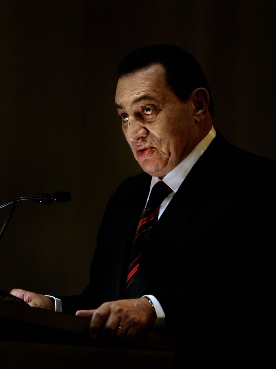 Mubarak ügyvédje szerint rákos a volt elnök