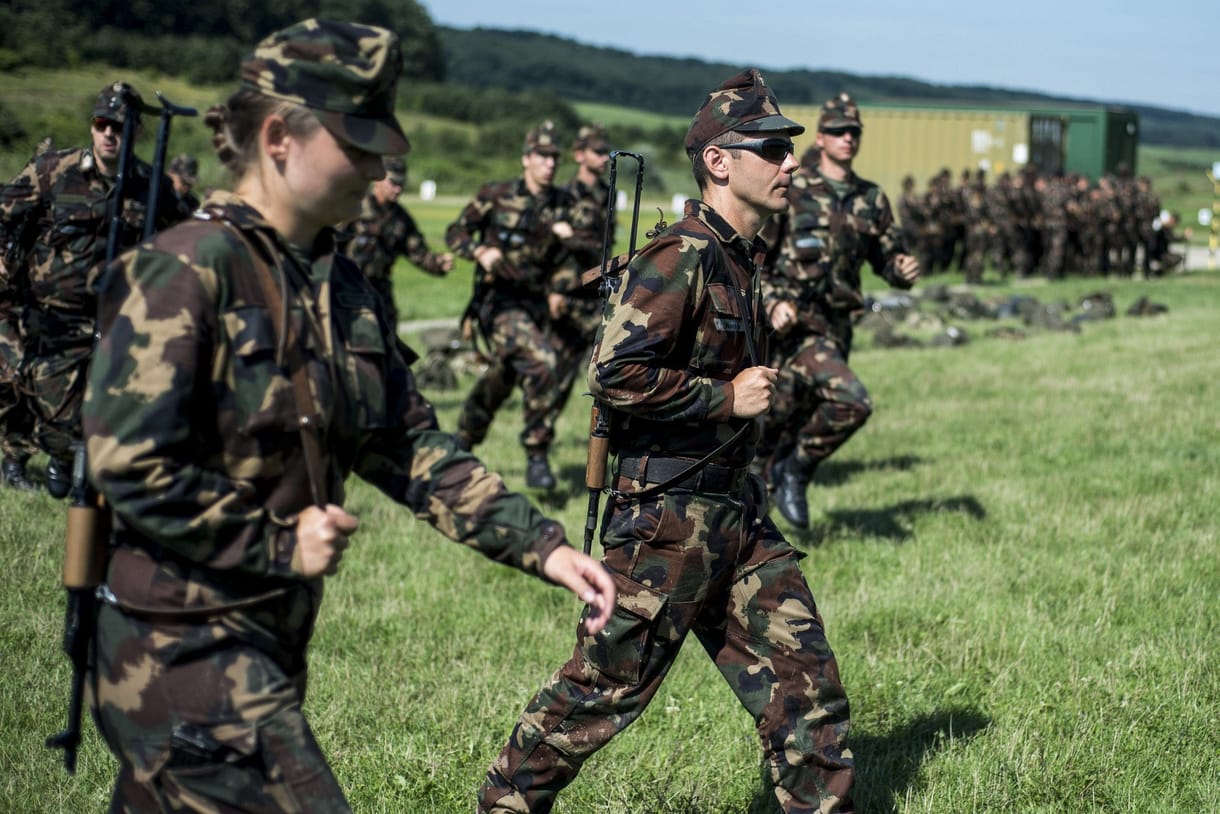 A béremelésre nem lehet panaszuk a magyar katonáknak