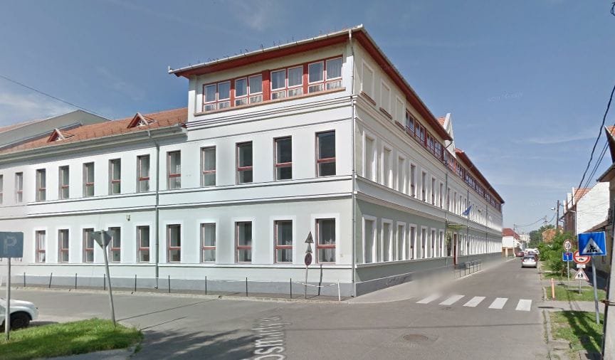 Az egész felső tagozat nem léphet be egy orosházi iskolába koronavírus-fertőzés miatt