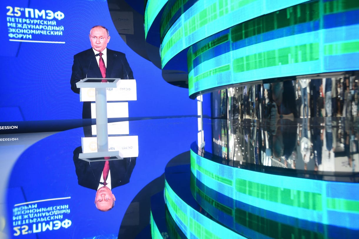 Süddeutsche Zeitung: Putyin digitális analfabéta, az orosz propagandasajtó párhuzamos valóságot épít