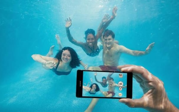 Vízálló Sony-telefon? Nehogy vízbe tegye!