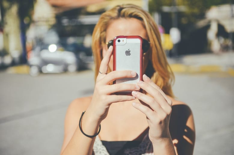 Z generációs iPhone-varázsról árulkodnak kutatások, és ez nagy baj az androidos gyártóknak