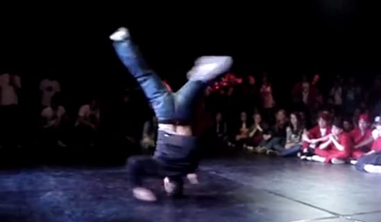 Fiatalon elhunyt táncosát gyászolja a Hip-Hop Boyz