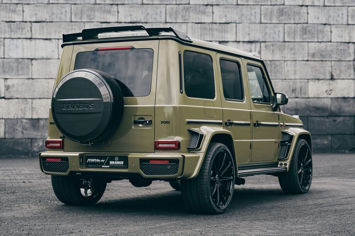 Illik a katonai uniformis a Brabus G-osztályhoz