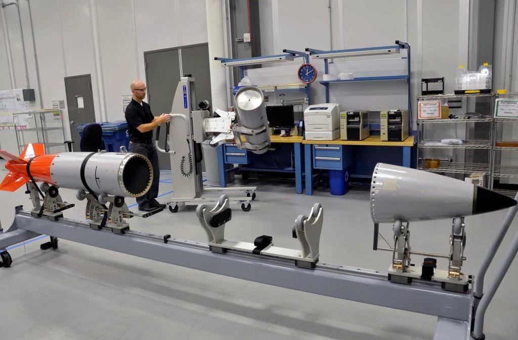 Putyin blöfföl? Hatóerejük csökkentésével potenciálisan bevethetők lettek az atomfegyverek