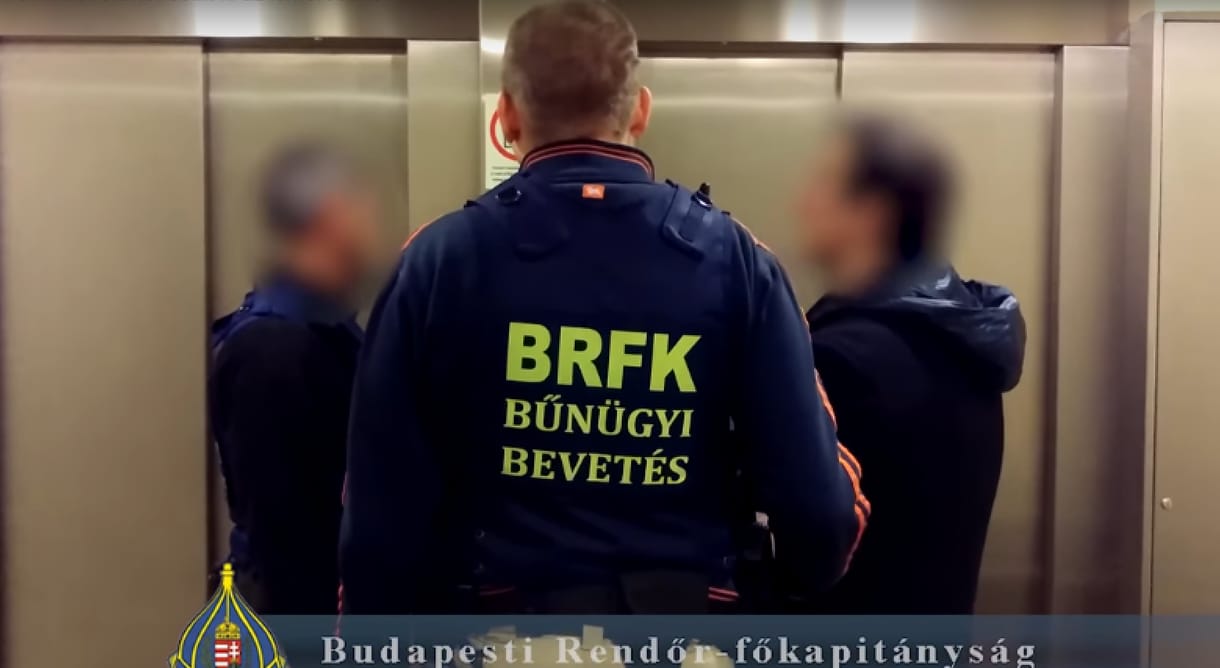 Elfogták a férfit, aki ellen 14 elfogatóparancs volt érvényben