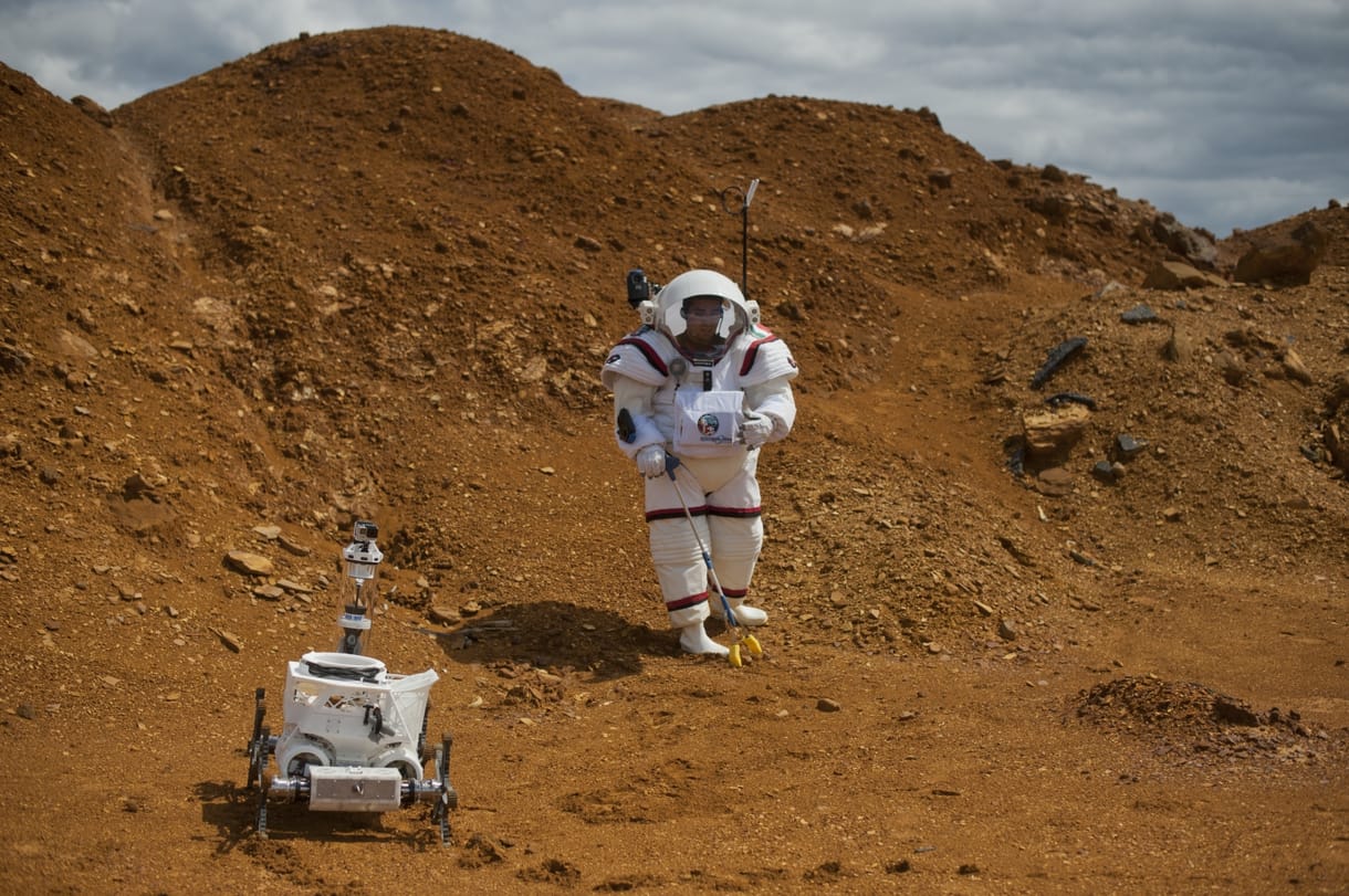Hív a NASA, vár a Mars