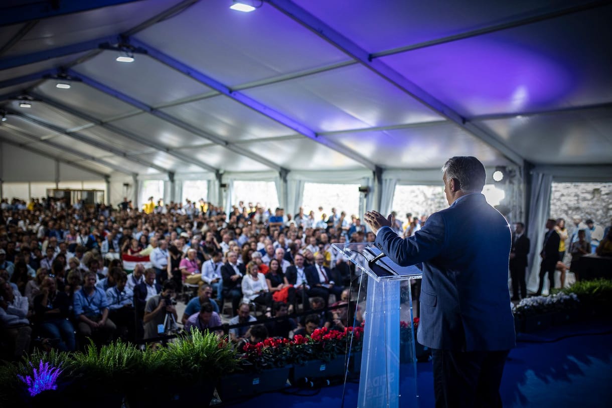 Orbán olasz barátai nem szakítottak teljesen a fasiszta múltjukkal