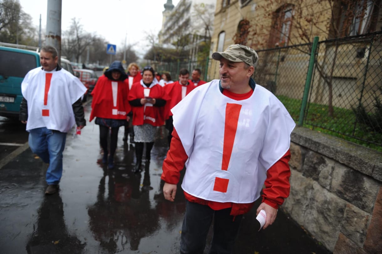 Elárulta az MSZP, mit fog csinálni jövőre