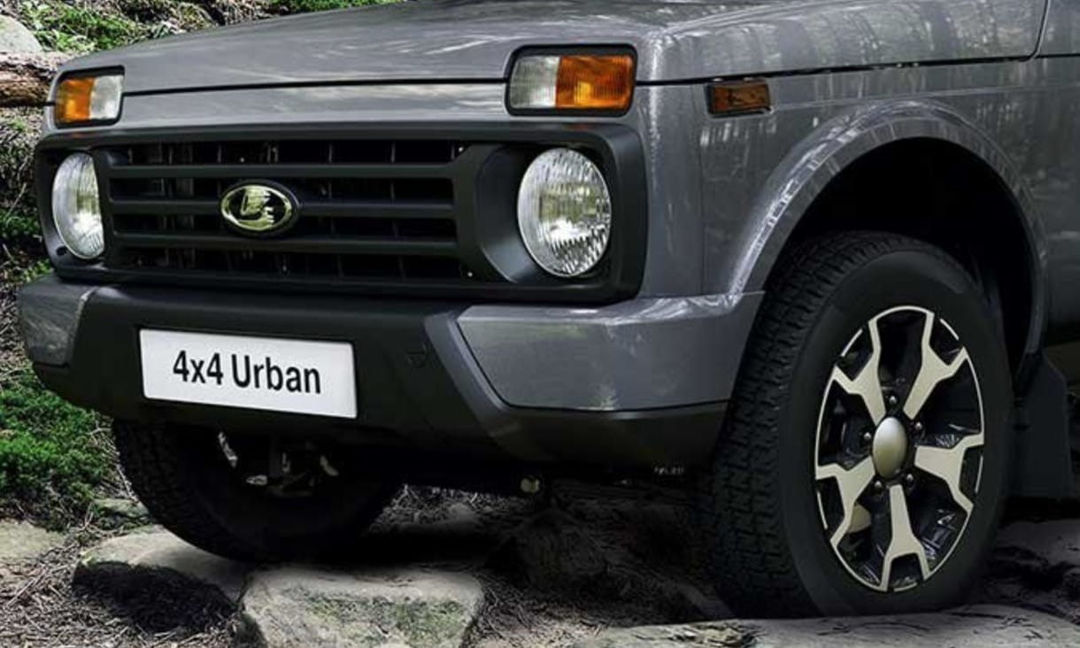 41 év után ismét frissítenek a Lada Niván, íme a 2019-es modell