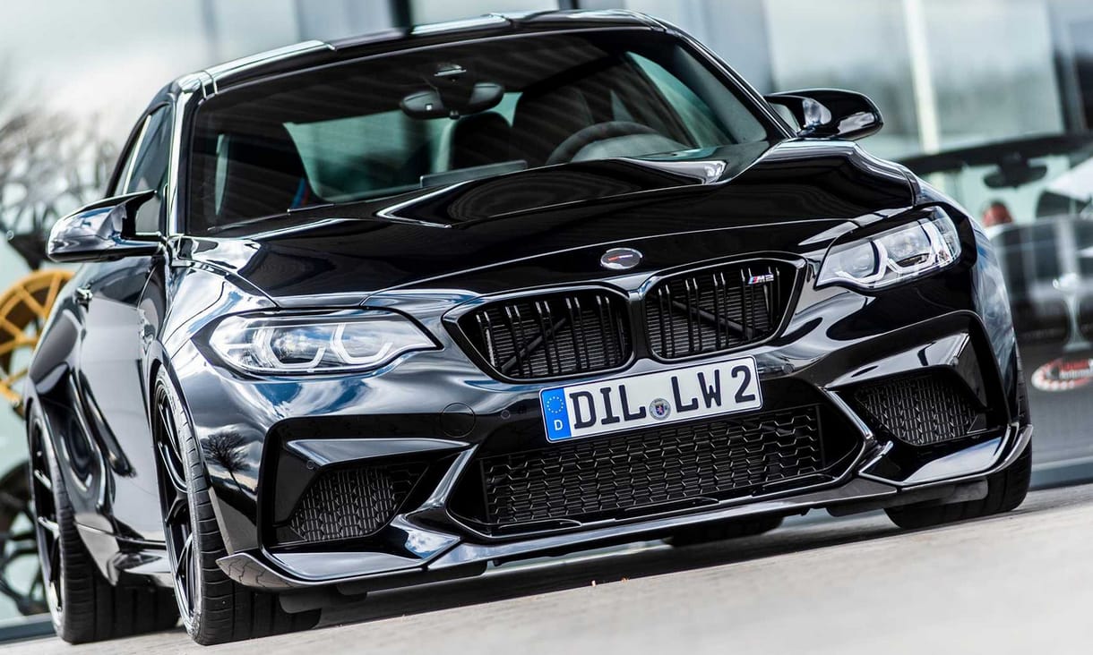 740 lóerős lett a kis BMW M2