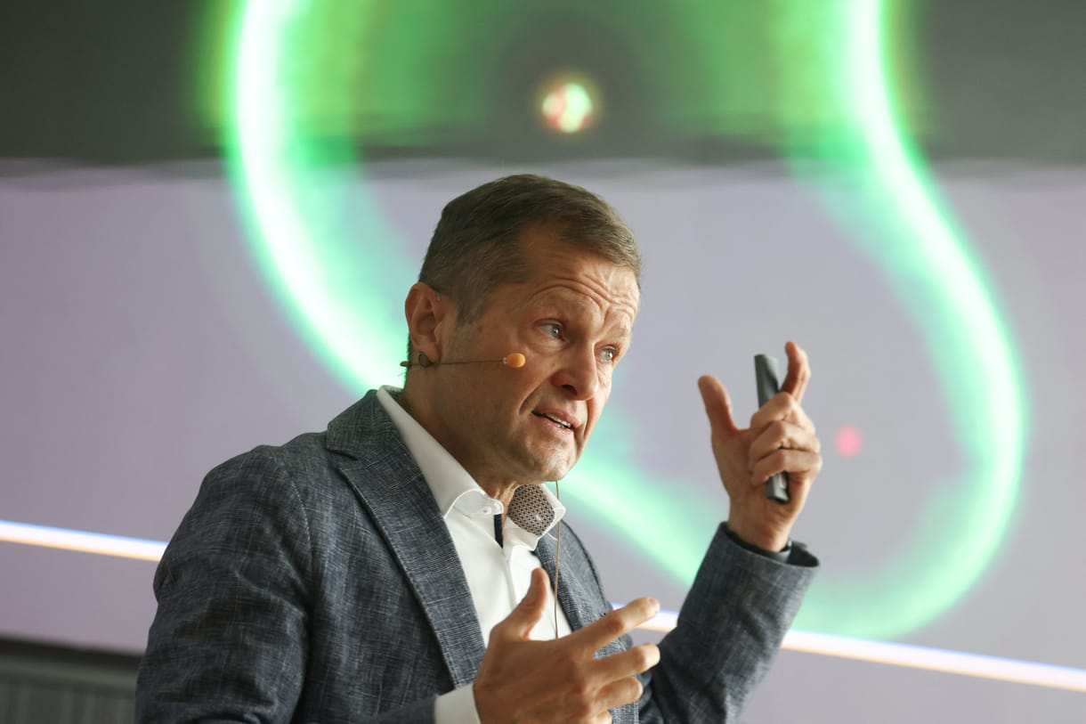 Film készül a Nobel-díjas Krausz Ferencről