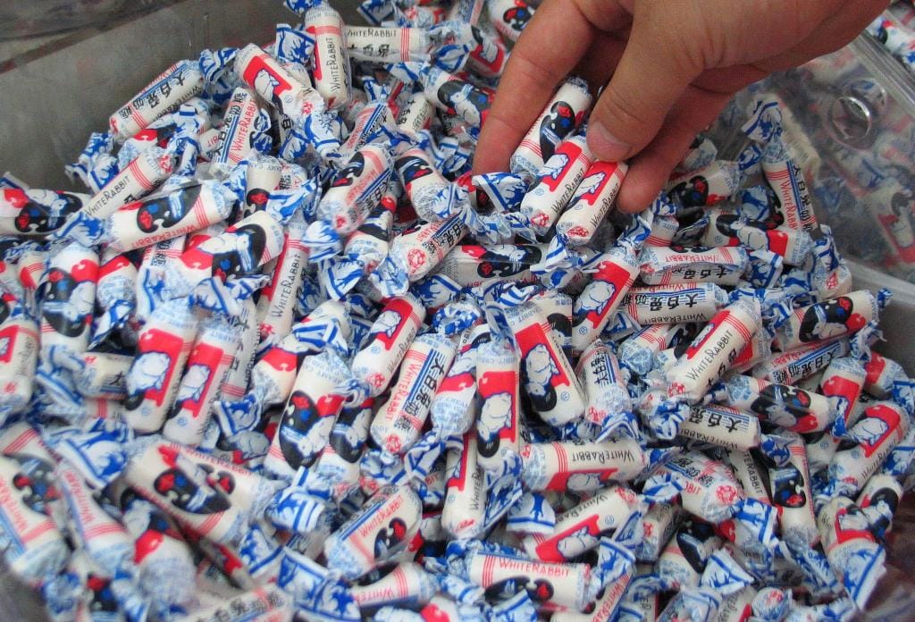 Kőolaj eredetű szennyeződés volt a Danone és a Nestlé bébitejporaiban is