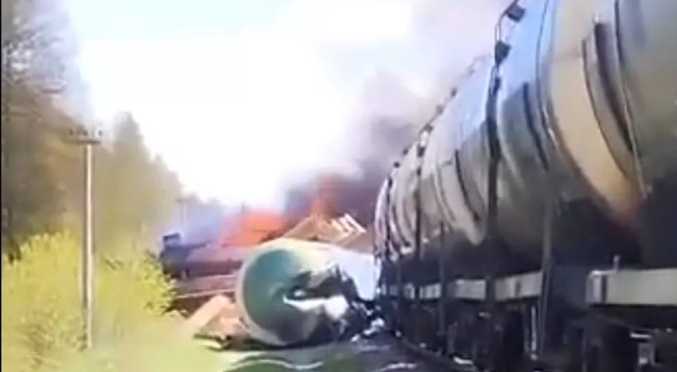 Robbanás siklatott ki egy vonatot Oroszországban, az ukrán határ közelében - videó