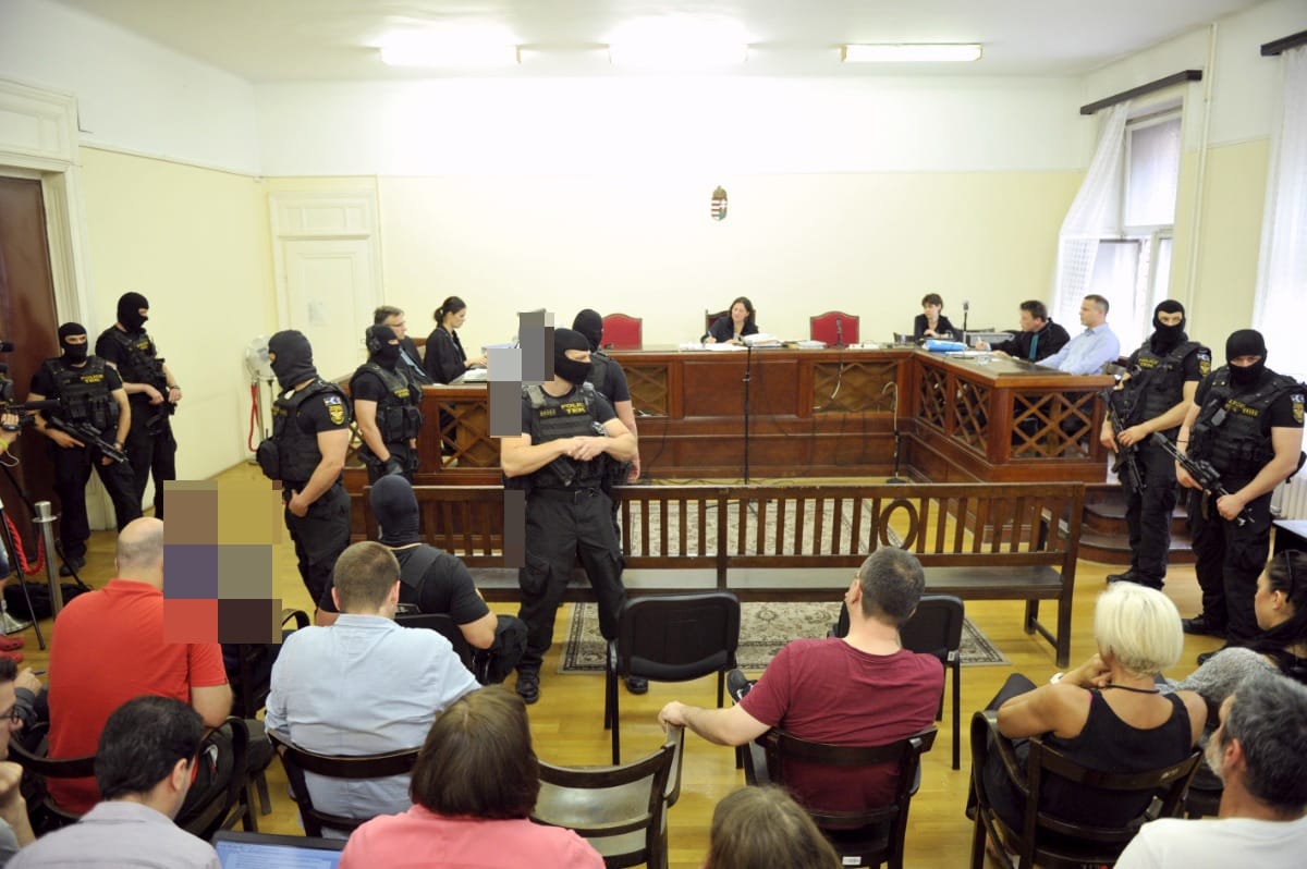 Portik: Árpiék felvezettek egy üzletet, amit a Tóni intéz majd