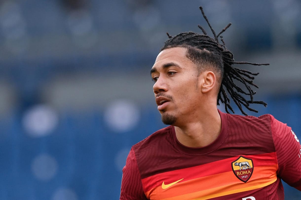 Fegyveres betörők rabolták ki a Roma sztárját