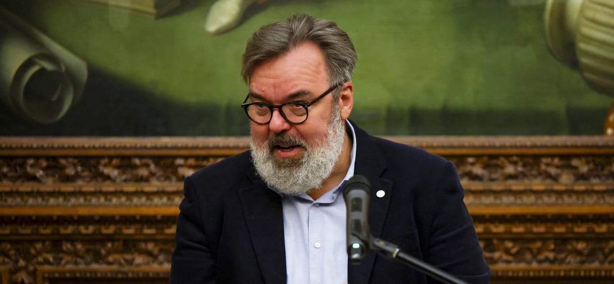 L. Simon László felajánlotta a segítségét a Nemzeti Múzeum élére kinevezett Demeter Szilárdnak