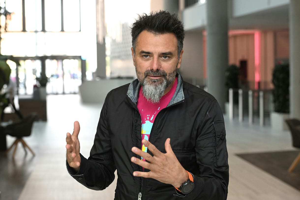 Szabó Béla Attila Telekom-igazgató: Az országban a politika mindig megosztó, mi pedig igyekszünk nem megosztók lenni