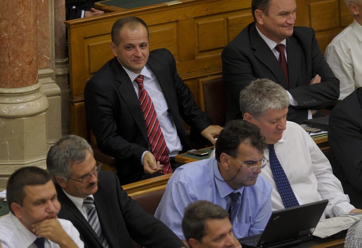 Budai új posztján Fidesz-közeli mágnásokkal asszózhat
