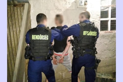 Börtönbe és javítóintézetbe küldte a bíró a debreceni lépcsőházi erőszakolókat