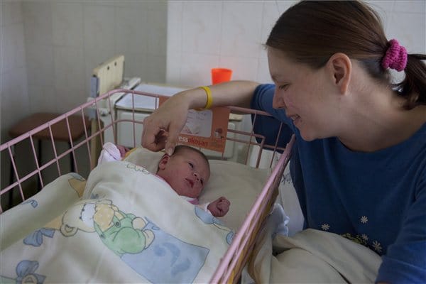 Megjöttek az első képek az év első babájáról