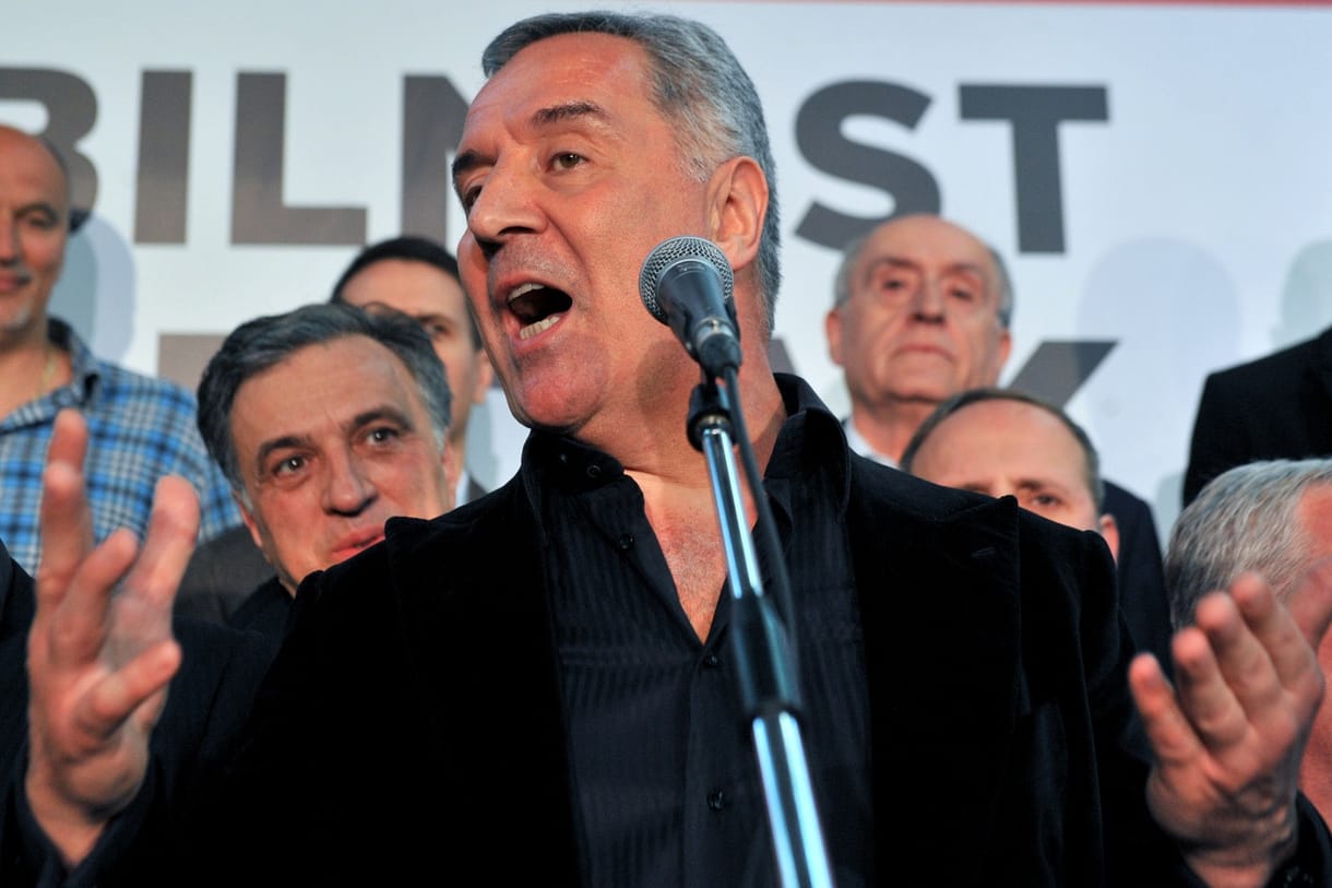 Bezártak a szavazóhelyiségek Montenegróban, magas volt a részvétel