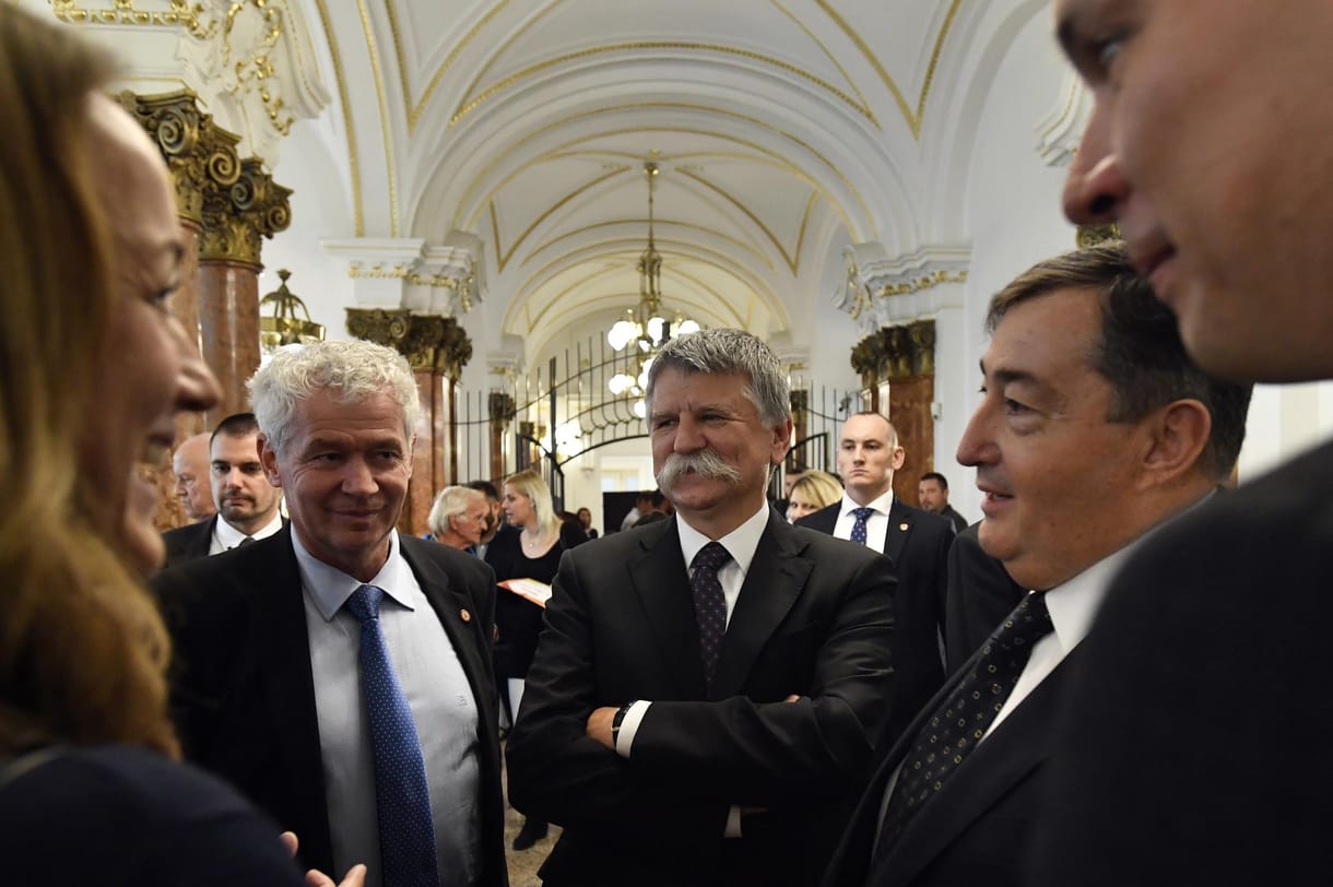Az egész EU-ban a magyarokat zavarja legkevésbé a korrupció