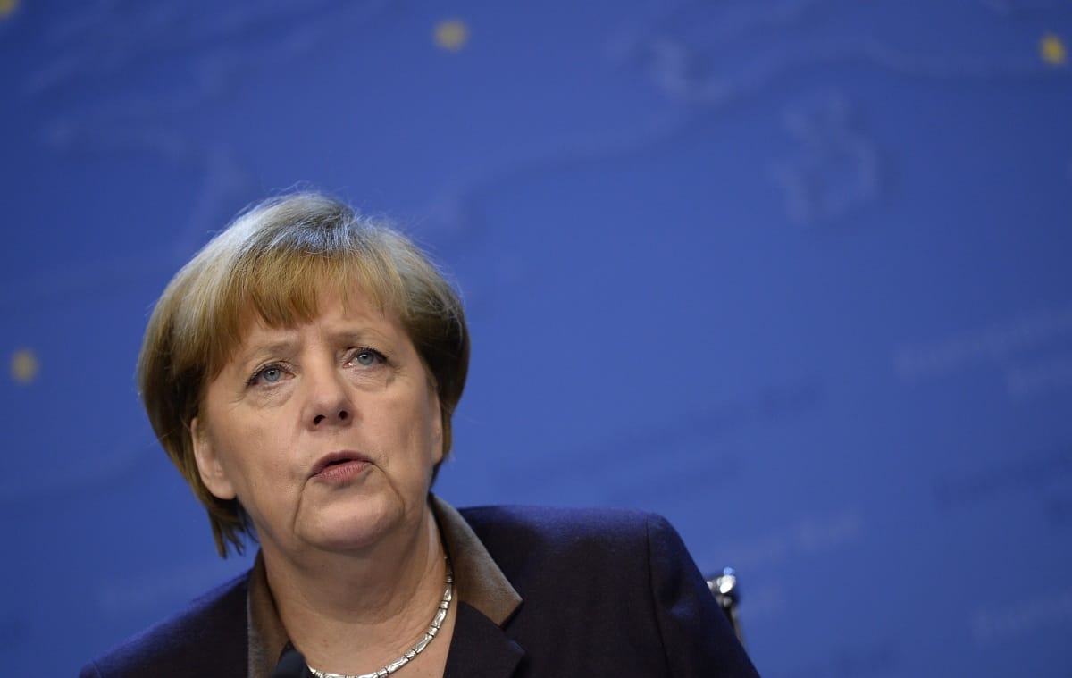 Merkel kikelt magából frakciója zárt ülésén