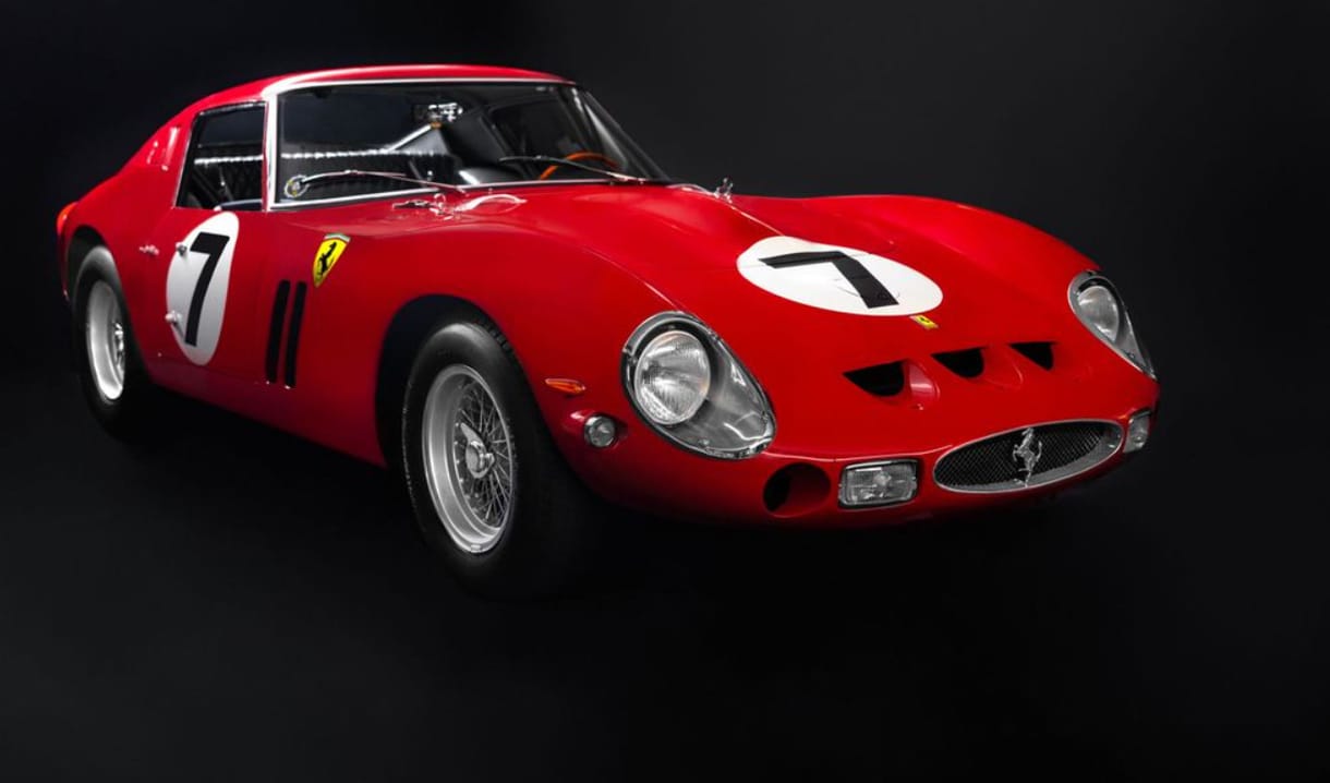 Huszonegymilliárd forint aukción ez a Ferrari